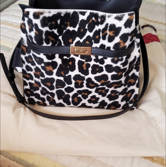 Tory Burch Handbags - Brand new Tory Burch Lee Radziwill Double Bag